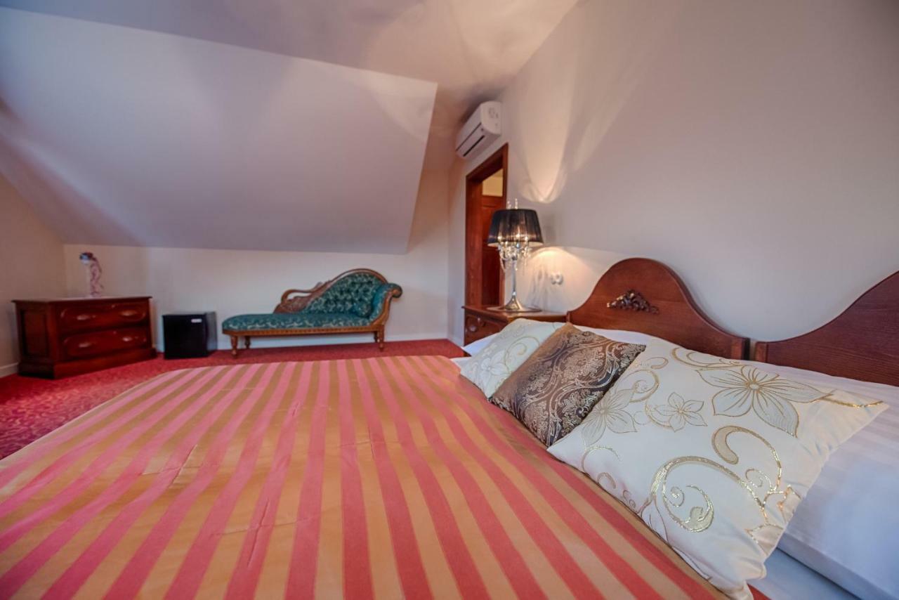 Zlaty Orel Hotel 4*